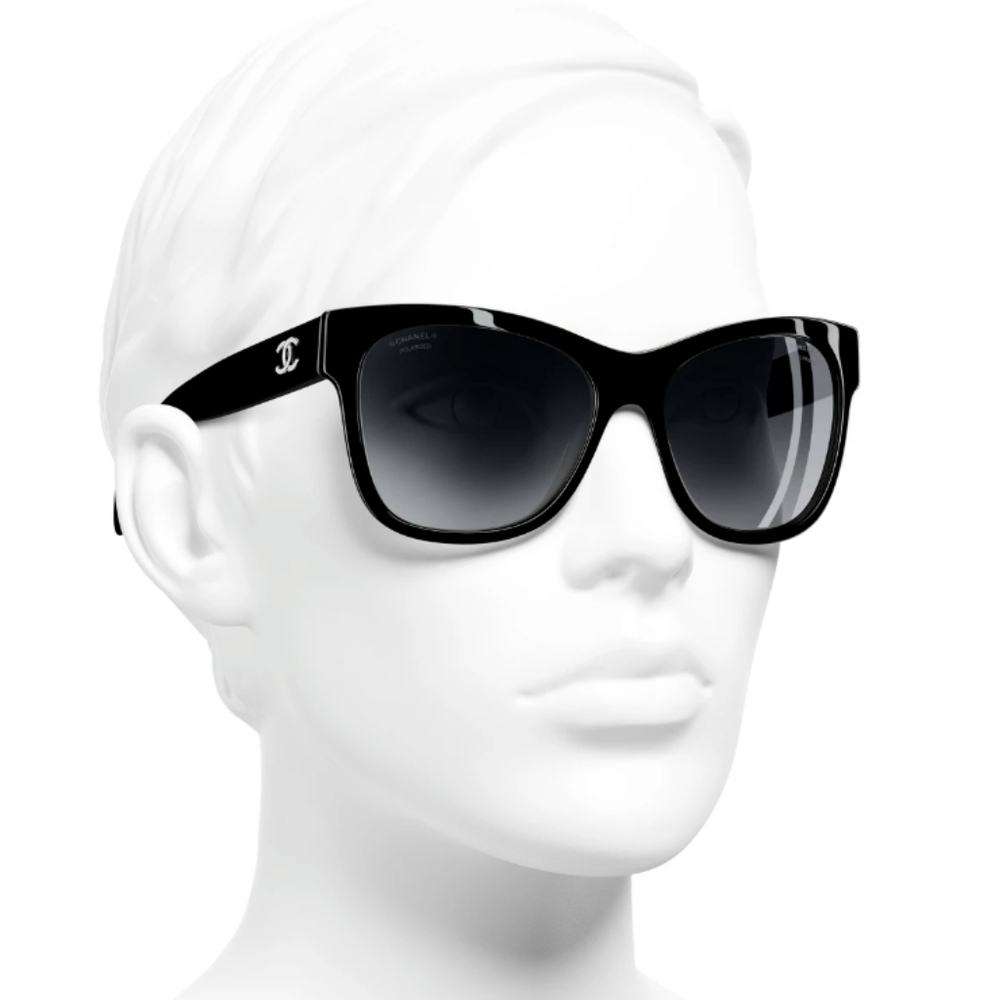 Classic Chanel Sunglasses 🕶